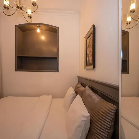 Hotel Pera Line Cihangir 3*