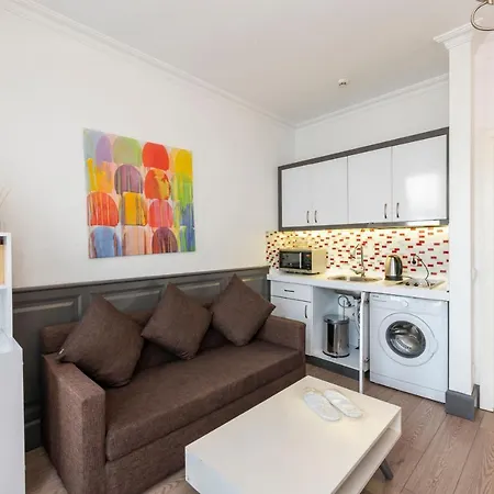 Pera Line Cihangir Szálloda