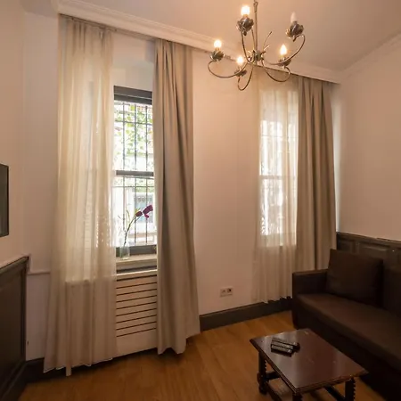 Pera Line Cihangir Hotel Istambul