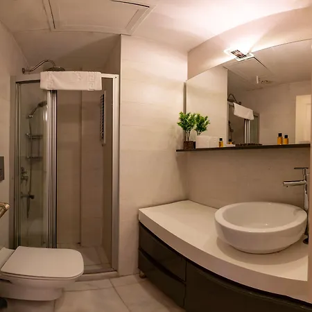 Pera Line Cihangir اسطنبول