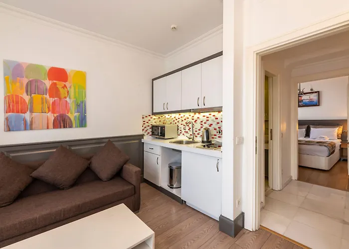 Pera Line Cihangir 3*