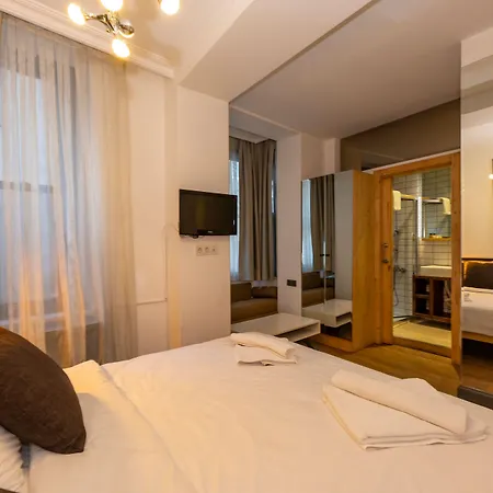 Pera Line Cihangir 3* Istanbul