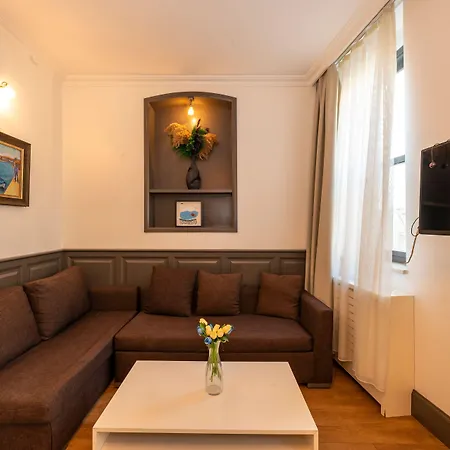 Pera Line Cihangir Отель